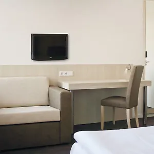 2* Hotel Viva
